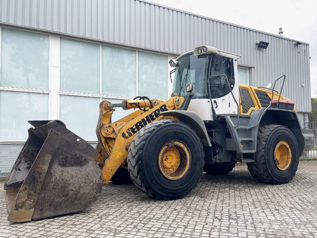 Liebherr L550 Incarcator pe pneuri