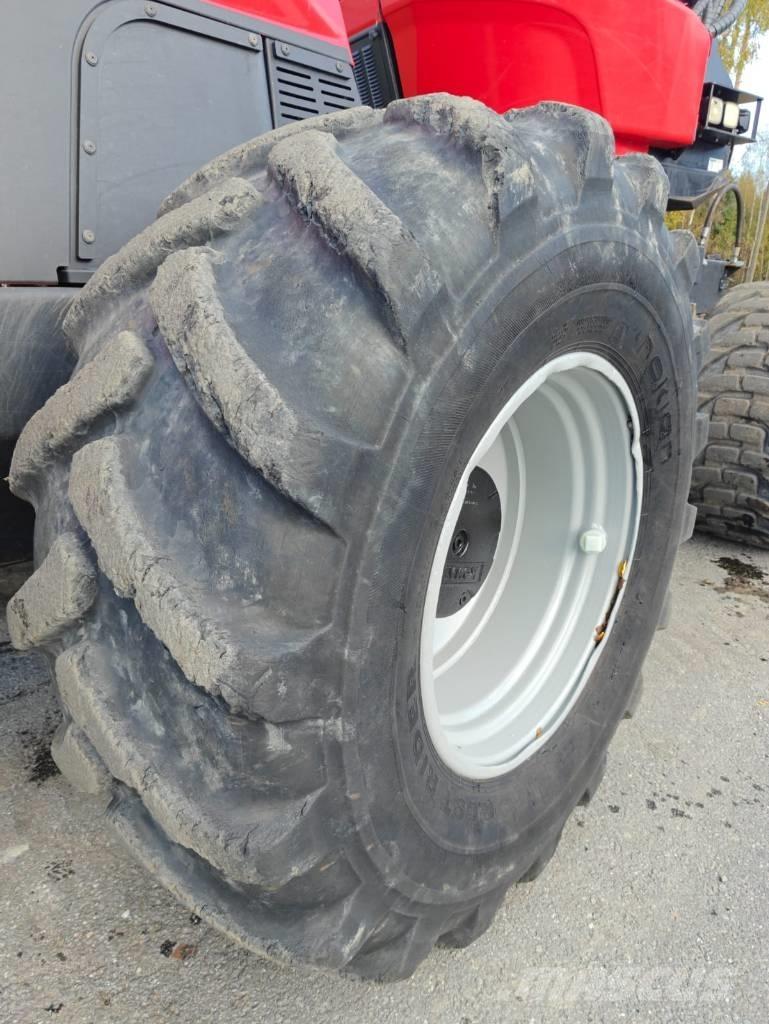 Komatsu 951 Combine forestiere