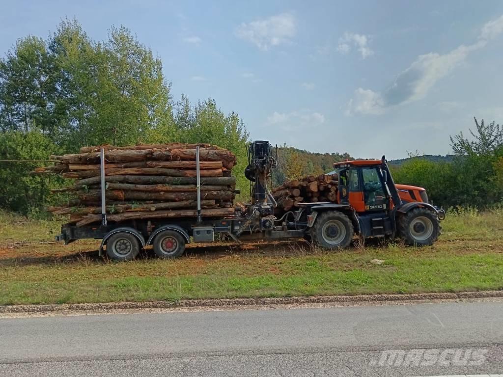 JCB Fastrac 3230 Tractoare forestiere