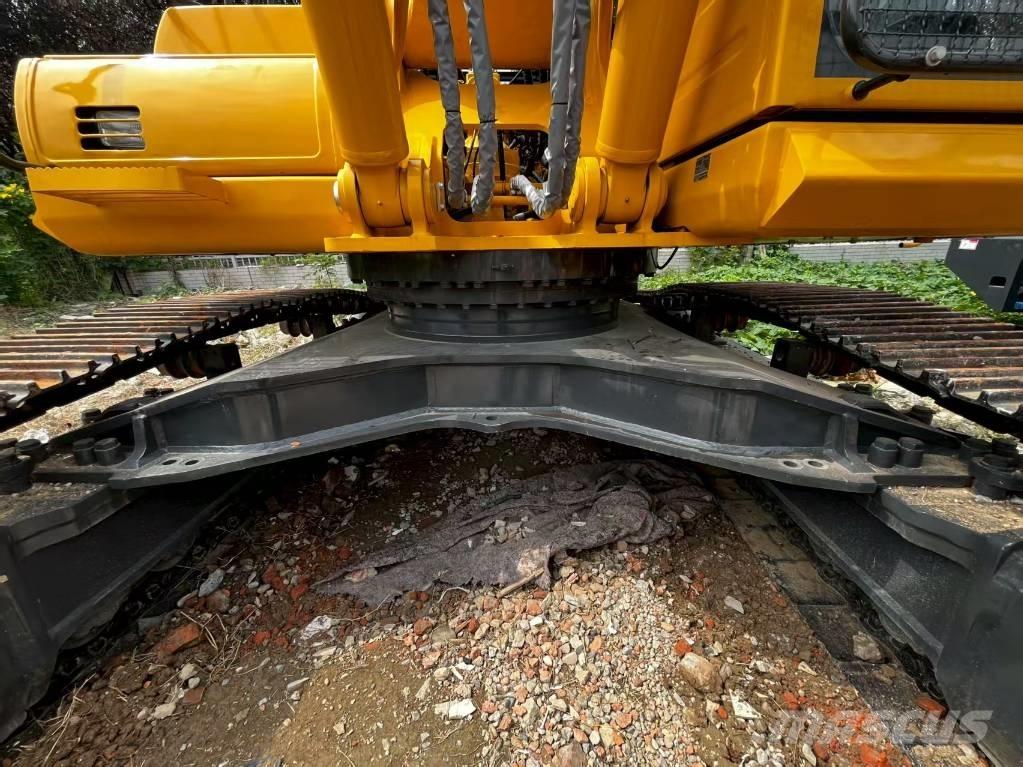 Komatsu PC 450 Excavatoare pe șenile
