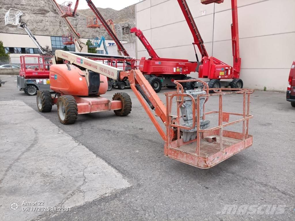 JLG 600 AJ Nacele cu brat articulat