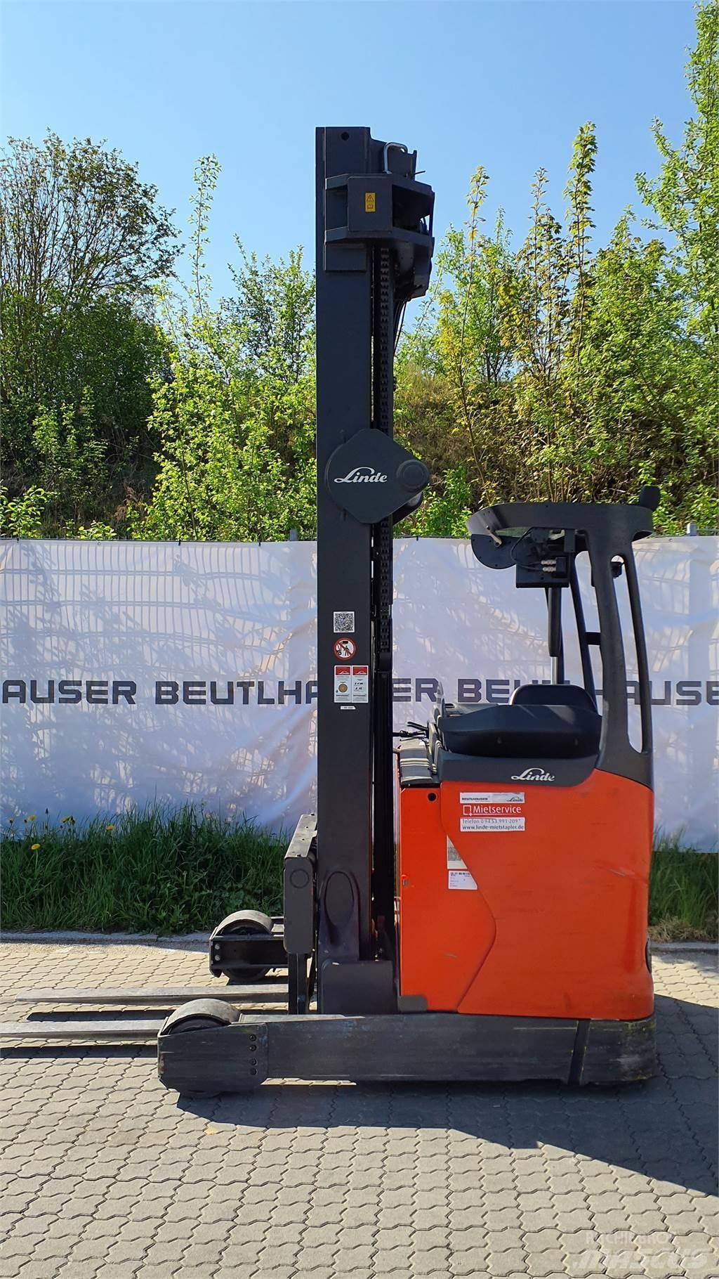 Linde R16HD Stivuitor cu catarg retractabil
