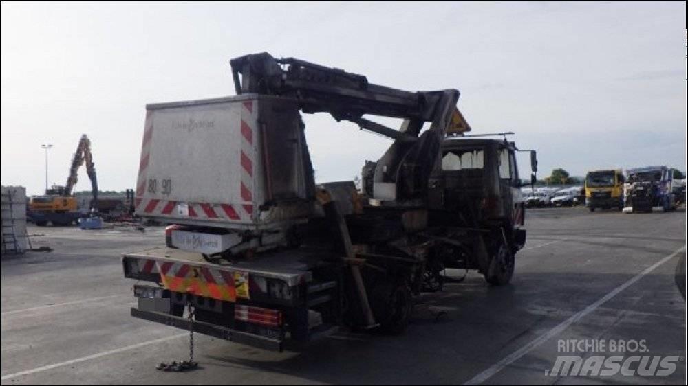 Mercedes-Benz LK/LN2 Platforme aeriene montate pe camion