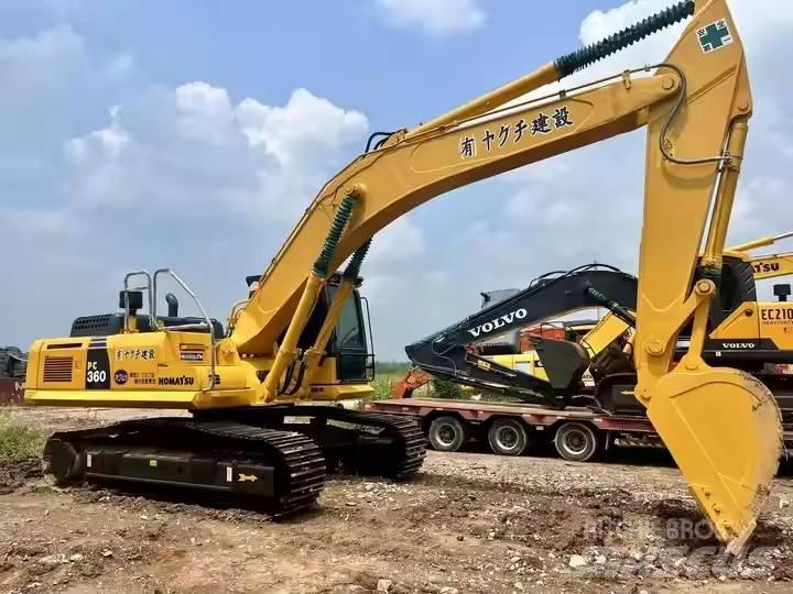 Komatsu PC450-7 Excavatoare pe șenile
