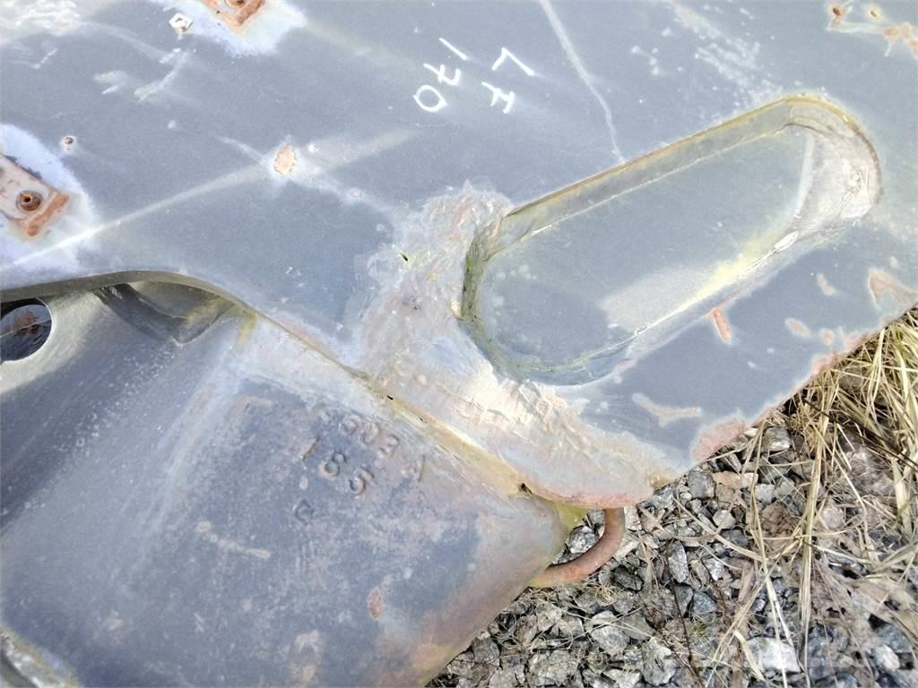 Loglift L170 Macarale pentru culegatoare