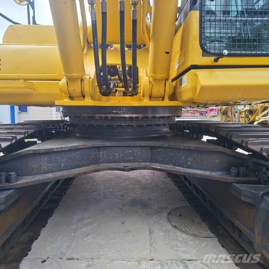 Komatsu PC 450-8 Excavatoare pe șenile
