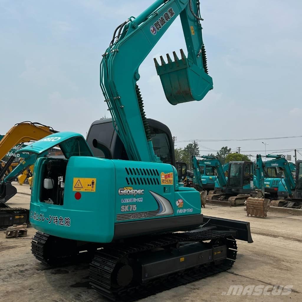 Kobelco 75 Excavatoare pe șenile
