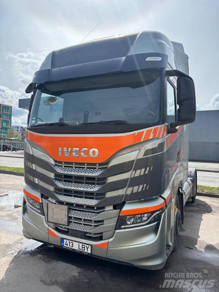 Iveco S-Way 460 LNG Autotractoare