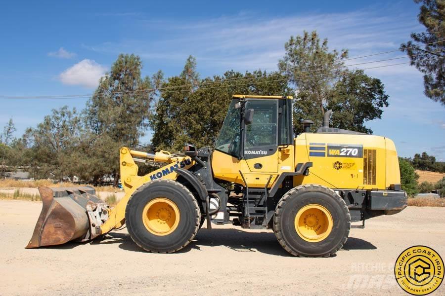 Komatsu WA 270 Incarcator pe pneuri