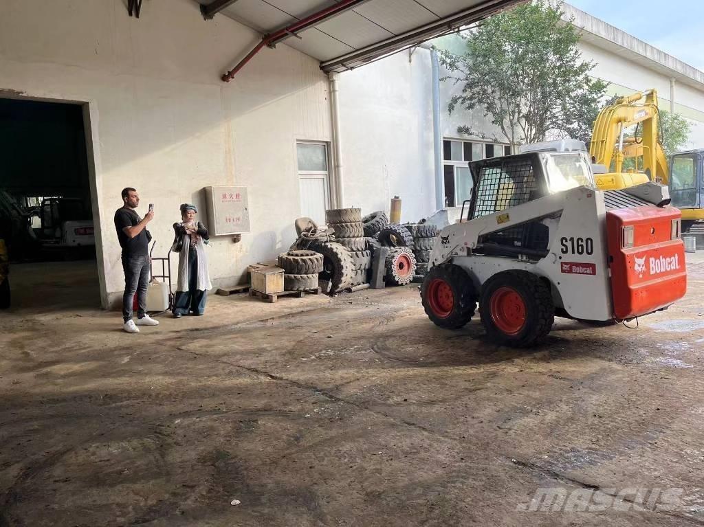 Bobcat S 160 Mini incarcator