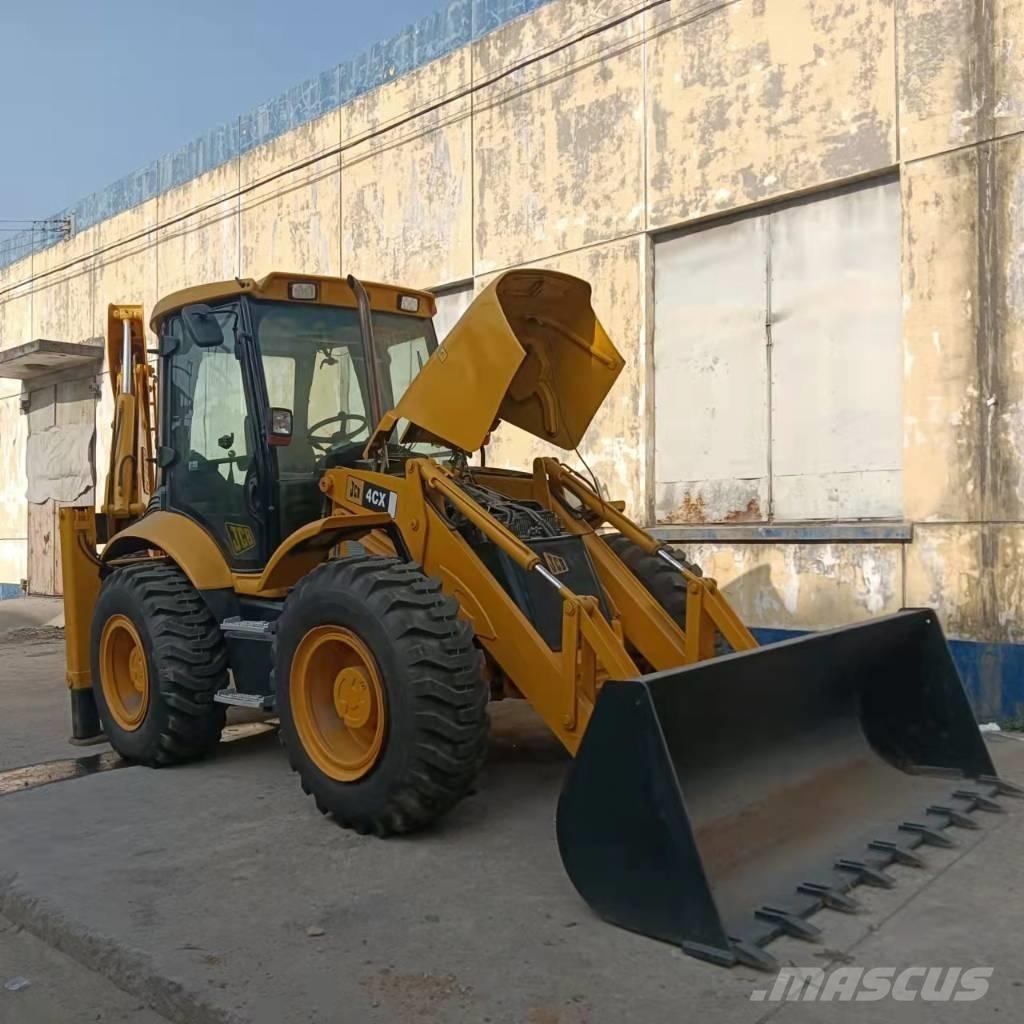JCB 4CX Buldoexcavatoare