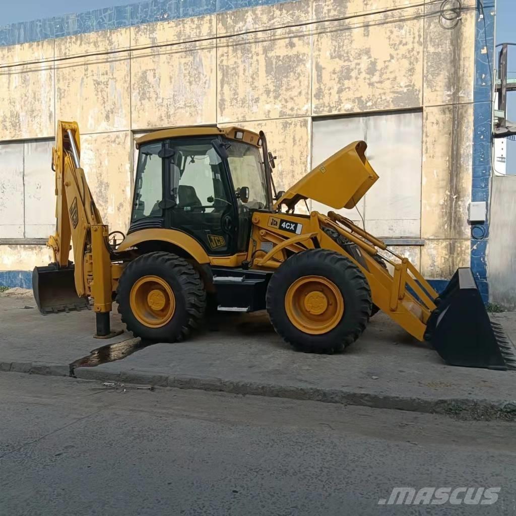 JCB 4CX Buldoexcavatoare