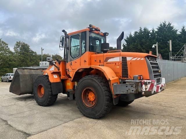 Doosan DL 200 Incarcator pe pneuri