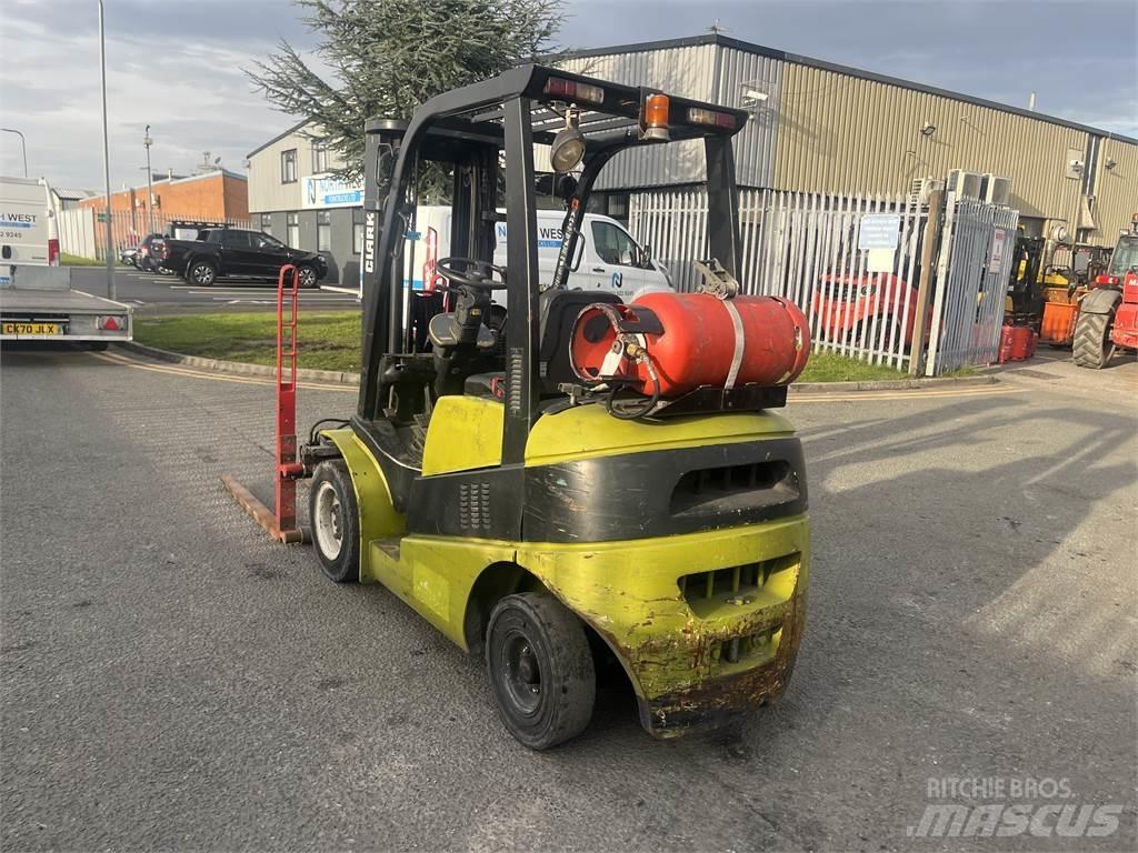 Clark C25G Stivuitor GPL