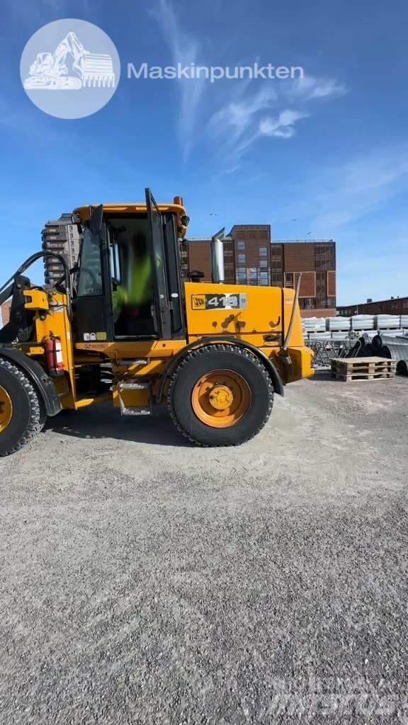 JCB 412 S Incarcator pe pneuri