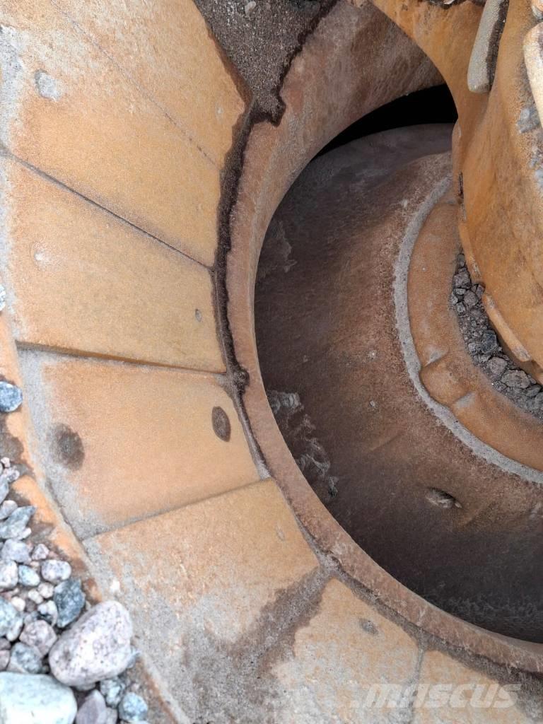 Sandvik UH550 E Concasoare mobile