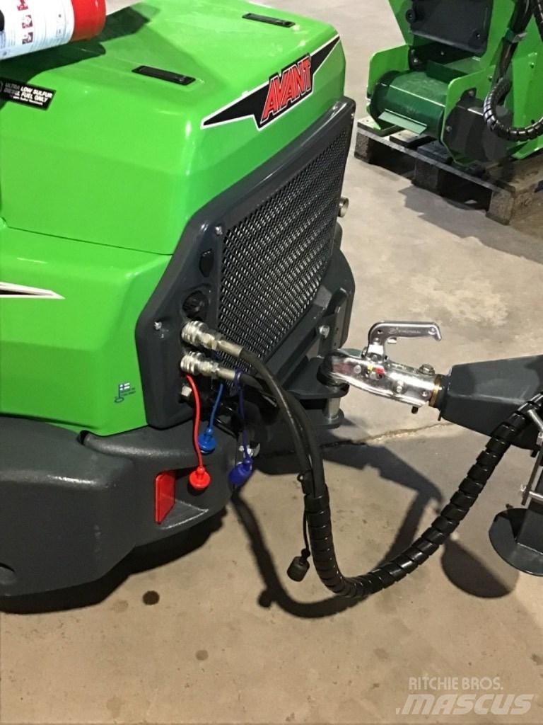 Avant 1200  Tippvagn Incarcatoare multifunctionale