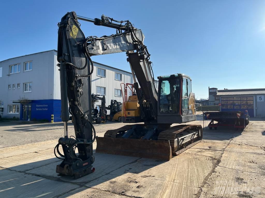 Volvo ECR235EL Excavatoare pe șenile
