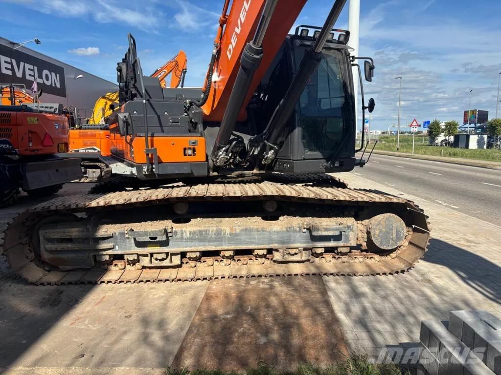 Develon DX300LC-7K Excavatoare pe șenile
