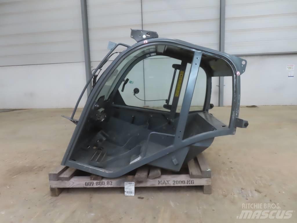 Kramer 353-354 Cabine si interior
