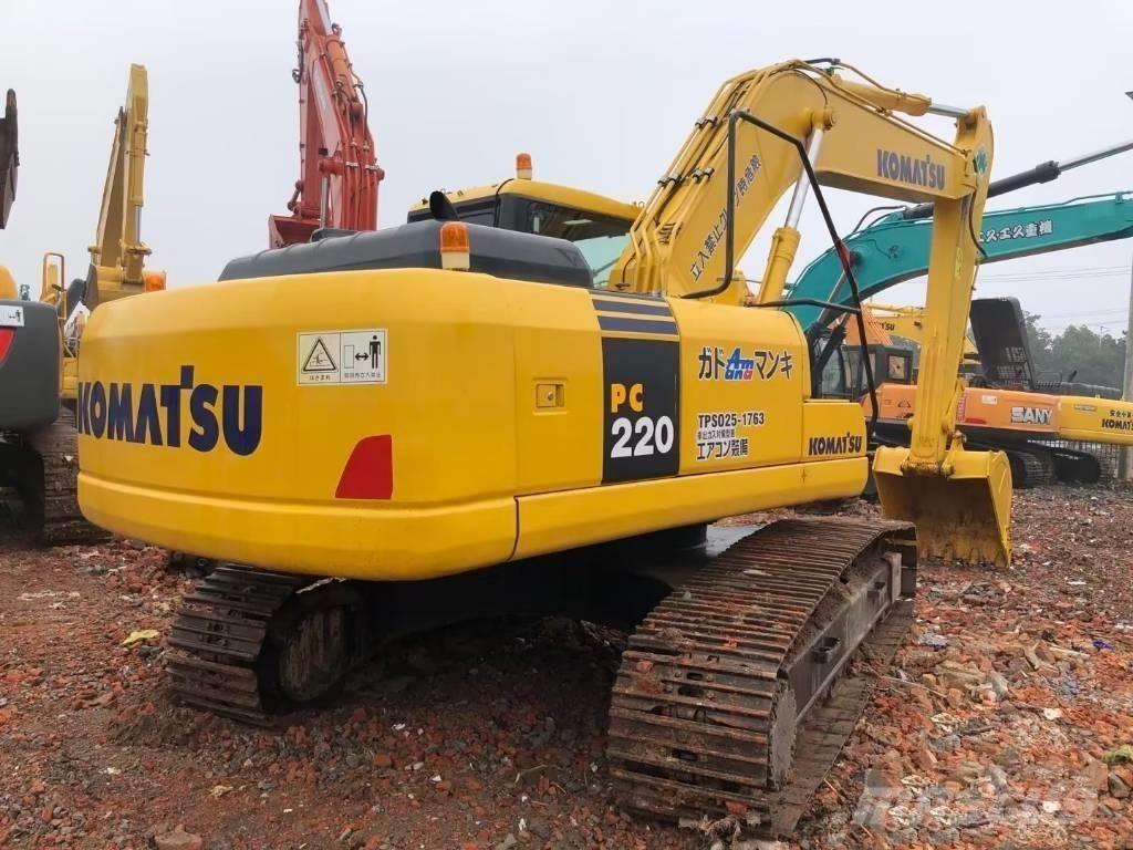 Komatsu pc220-7 Excavatoare pe șenile
