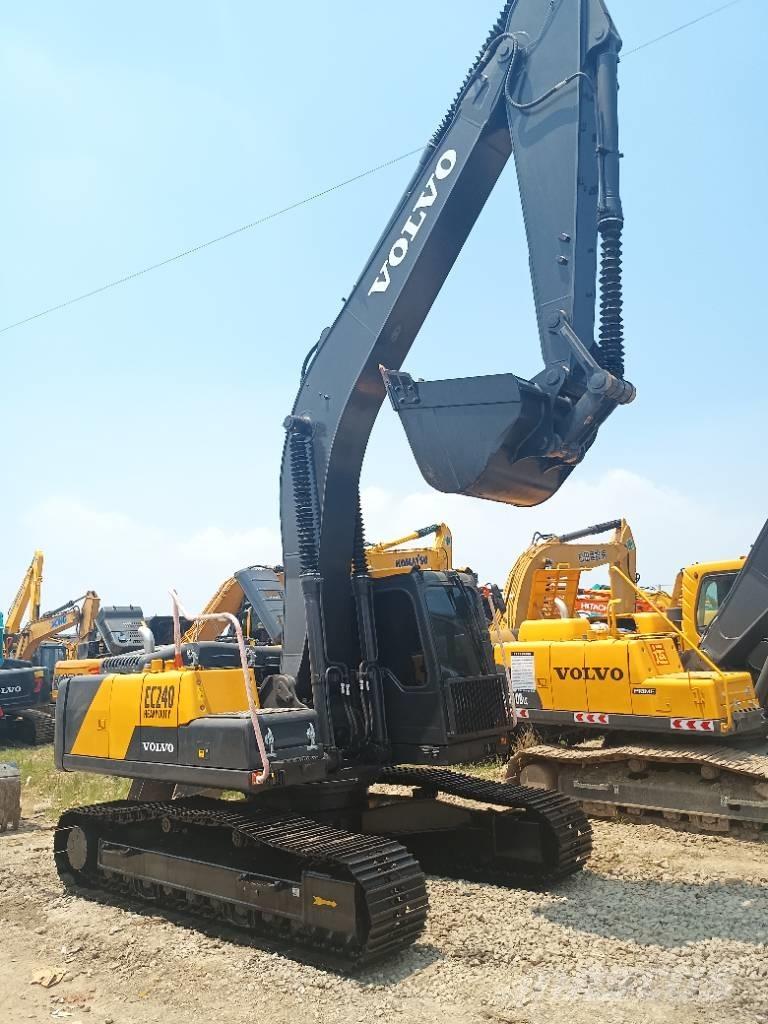 Volvo EC 240 Excavatoare pe șenile
