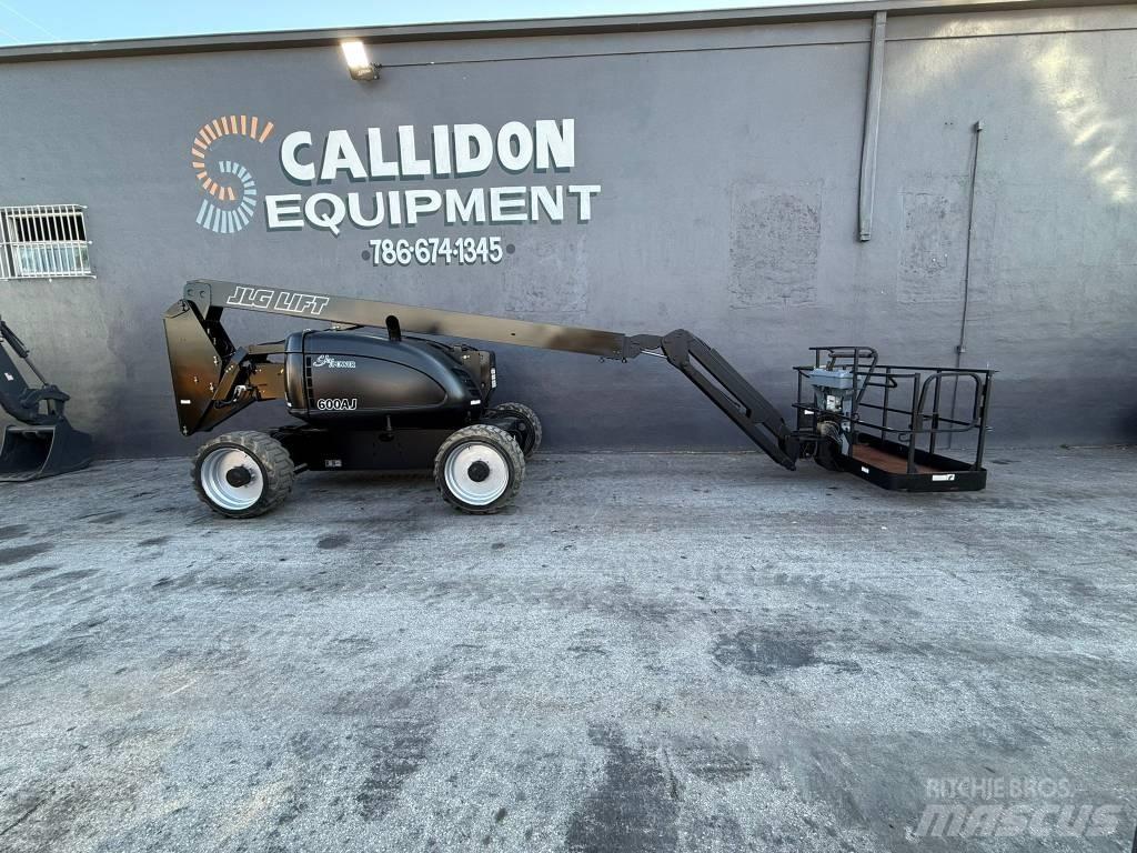 JLG 600 AJ Nacele cu brat articulat
