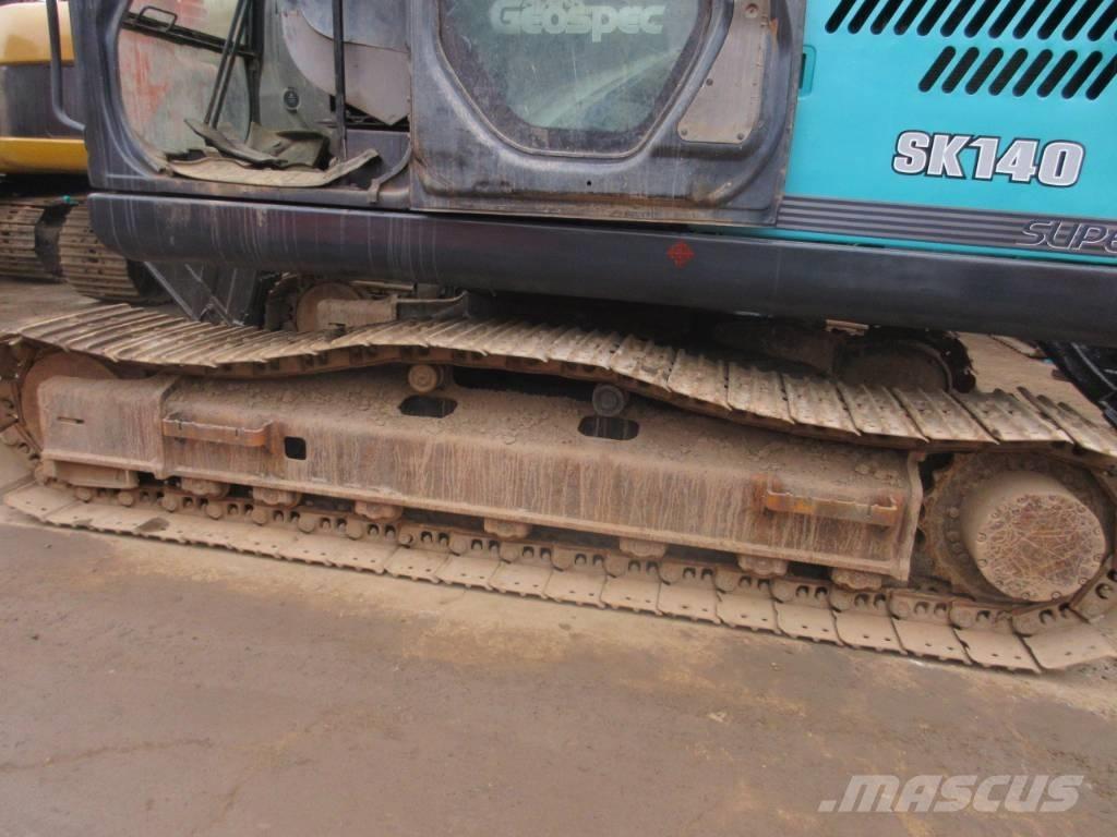 Kobelco SK 140 Excavatoare pe șenile
