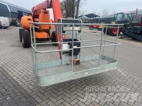 Manitou AJT 200 Nacele cu brat articulat