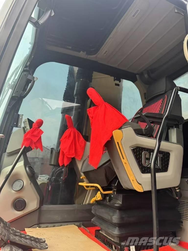 CAT 320 GC Excavatoare pe șenile
