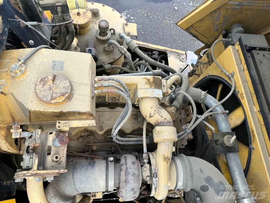 CAT D 300 E Transportoare articulate