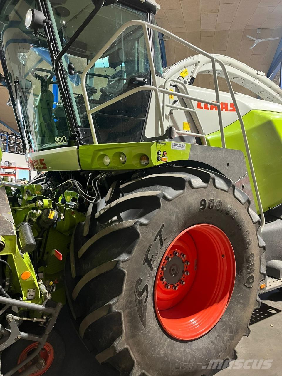 CLAAS Jaguar 950 Forajere cu autopropulsare