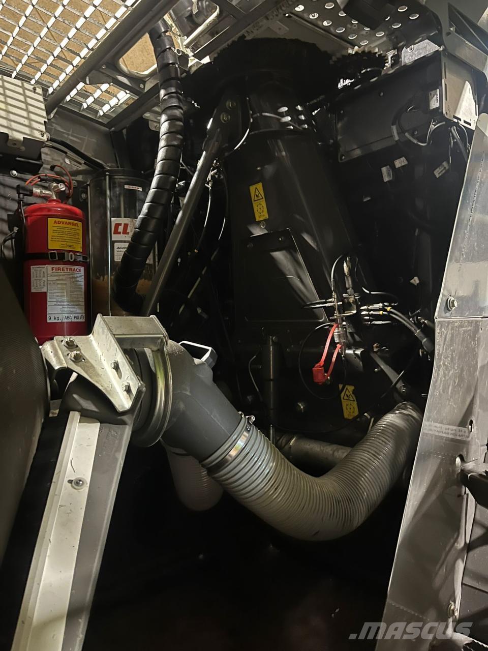 CLAAS Jaguar 950 Forajere cu autopropulsare