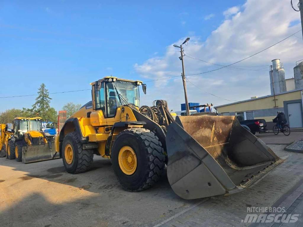Volvo L 180 H Incarcator pe pneuri