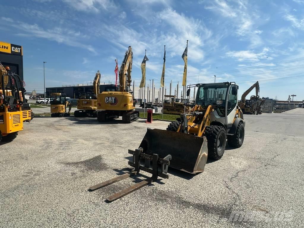 Liebherr L 506 Incarcator pe pneuri