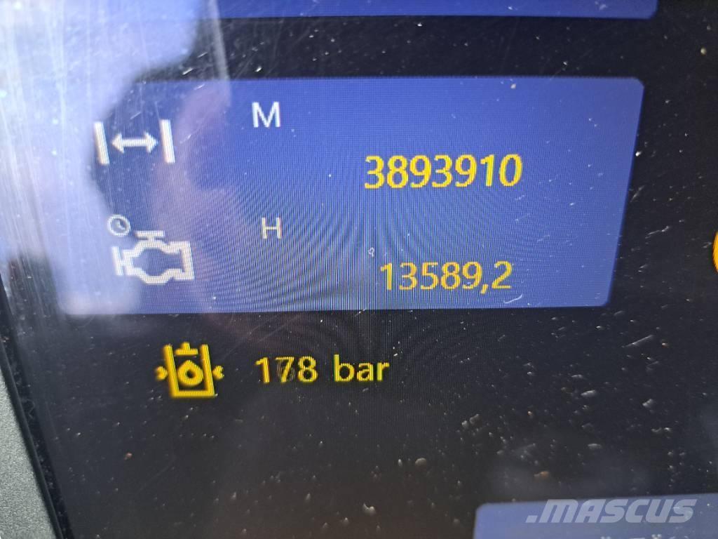 Komatsu 901xc Combine forestiere