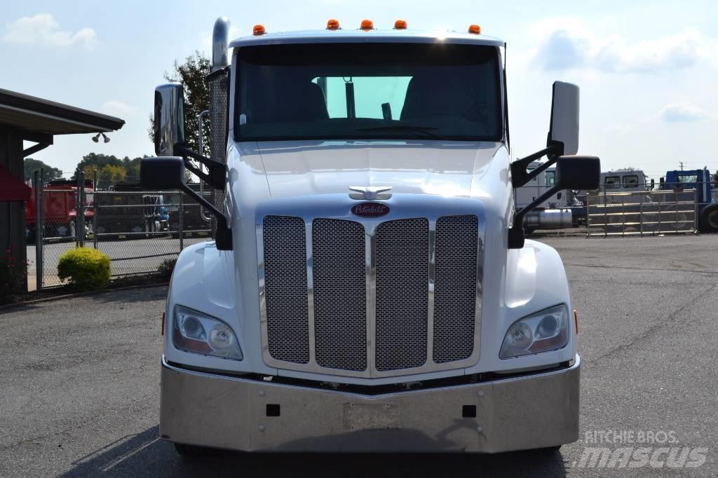 Peterbilt 579 Autotractoare