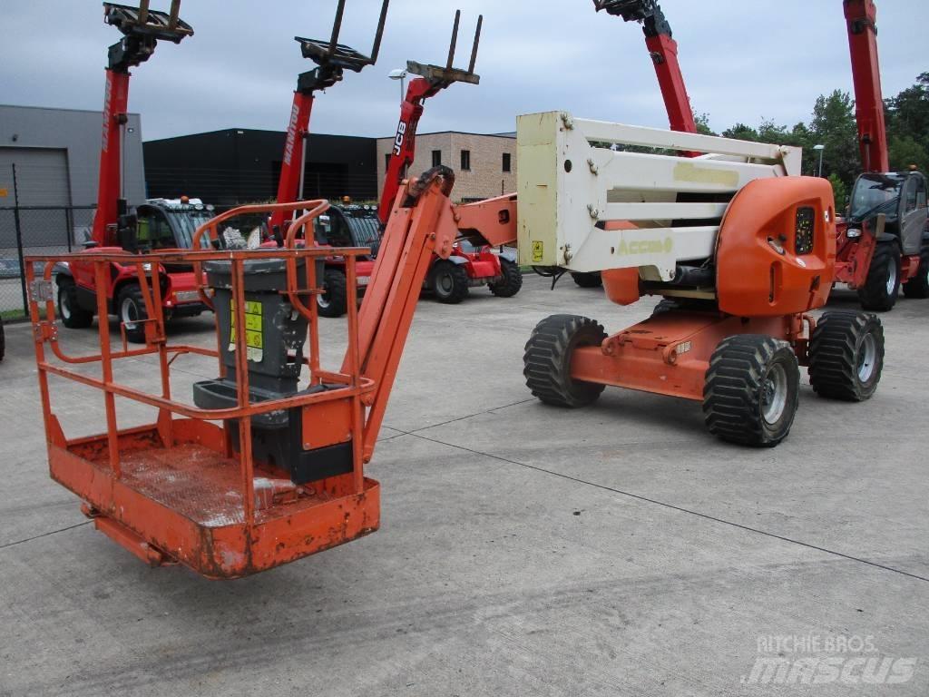 JLG 450 AJ (040) Nacele cu brat articulat