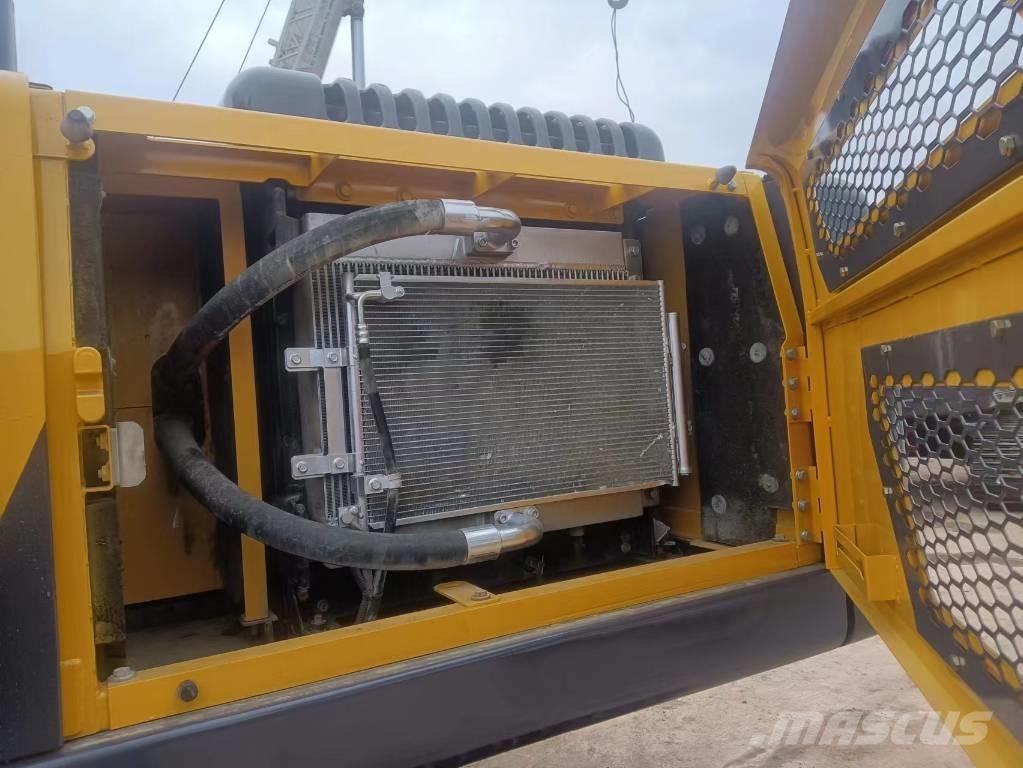 Volvo EC 240 DL Excavatoare pe șenile
