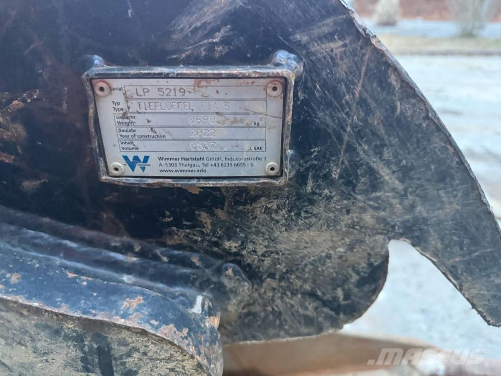 Liebherr 926 Compact Excavatoare pe șenile
