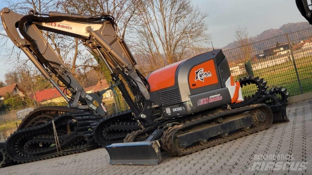 Akula DR300 Excavatoare de demolare
