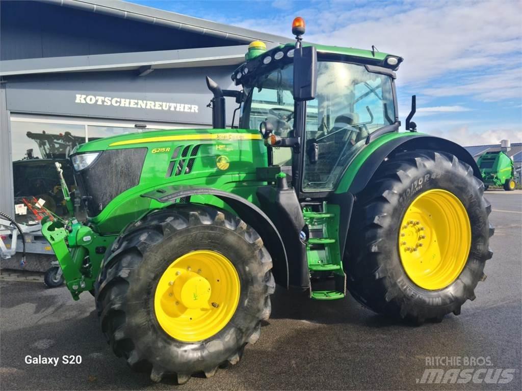 John Deere 6215R Tractoare