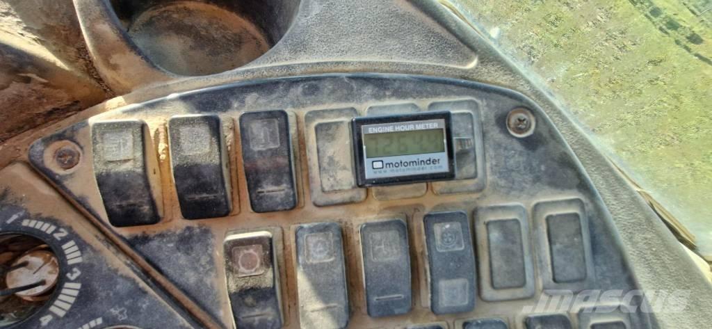 New Holland W 190 B Incarcator pe pneuri