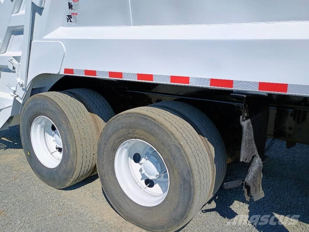 Mack GU 713 Camion de deseuri