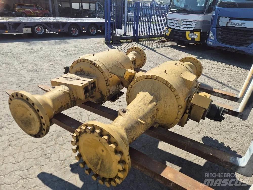 CAT 966G Incarcator pe pneuri