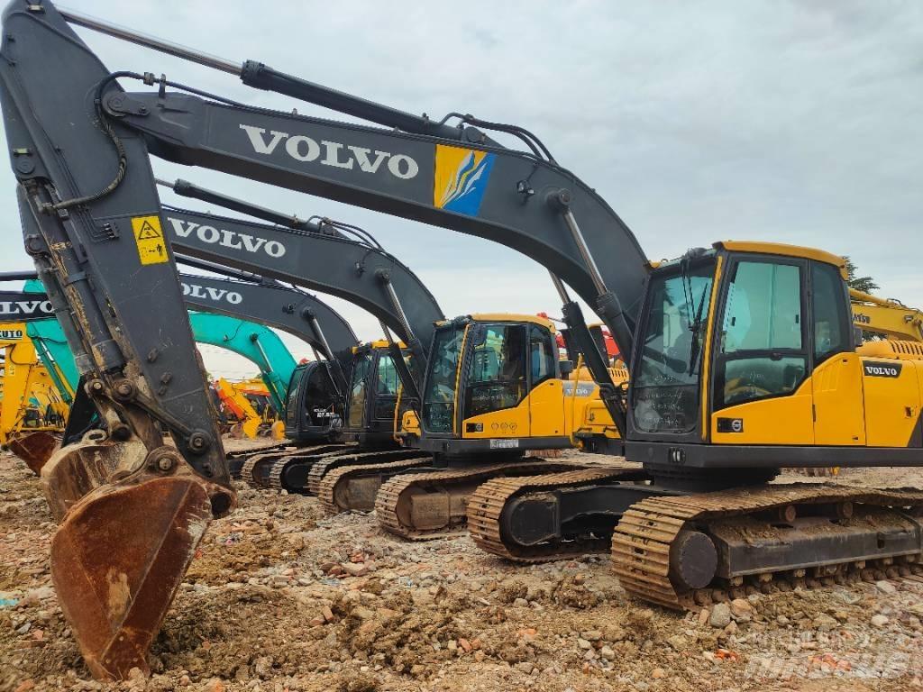 Volvo EC220D Excavatoare pe șenile
