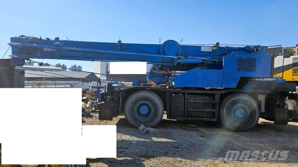 Kato SR250 Macara teren accidentat