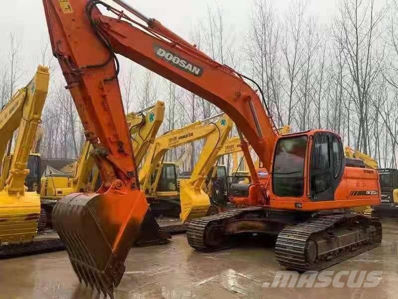 Doosan DX300LC Excavatoare pe șenile
