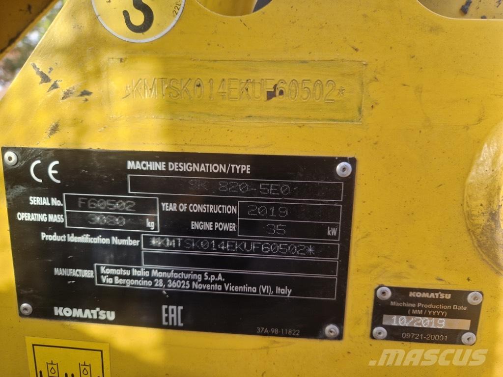 Komatsu SK 820-5 Mini incarcator