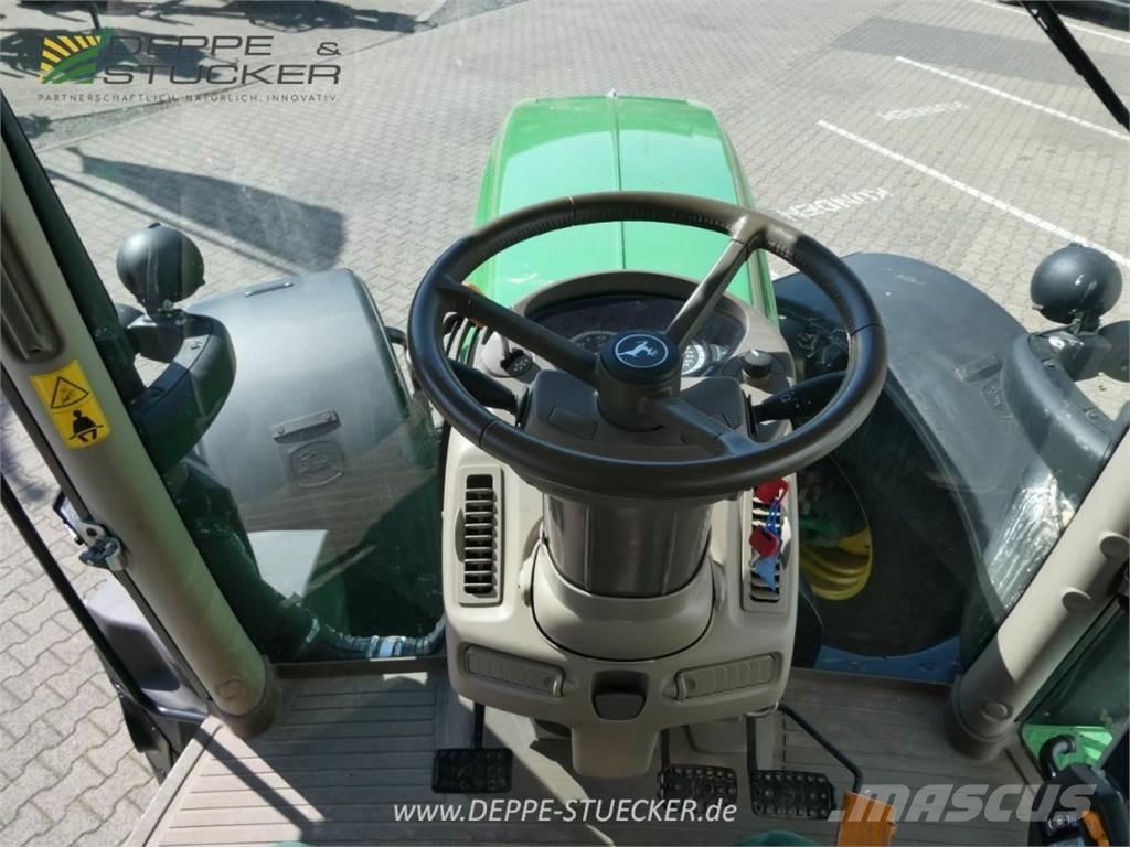 John Deere 6250R Tractoare